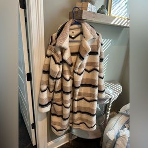 BillaBong Aztec Coat